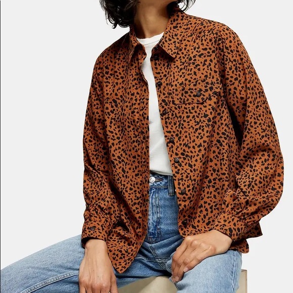 Topshop Tops - Topshop leopard print shirt